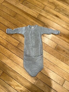 Baby Unisex Goumi long sleeve sleep gown